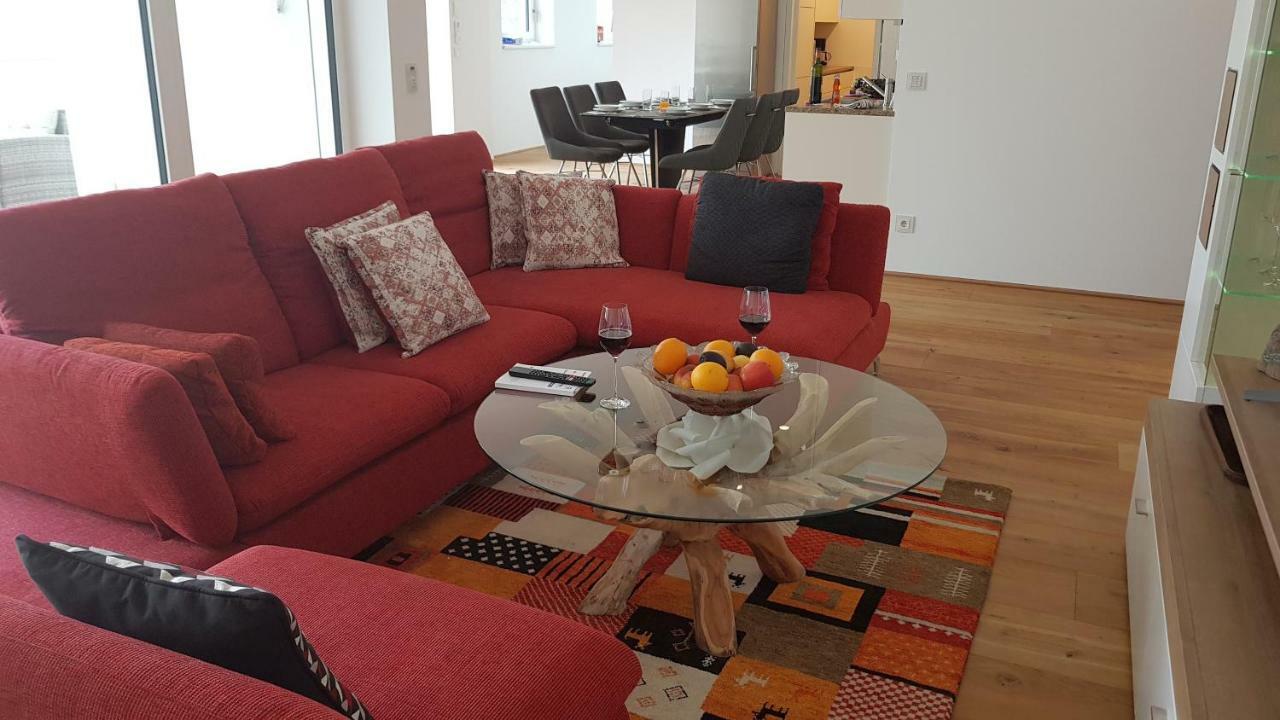 Loft #11 Mit Grosser Loggia Und Terrasse Appartement *